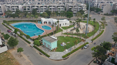 Cạnh tranh khốc liệt, chủ đầu tư chạy đua rót hàng nghìn tỷ chỉ để làm tiện ích cho dự án