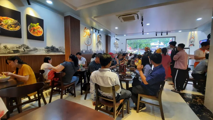 Thêm một điểm ăn ngon tại Vạn Phúc