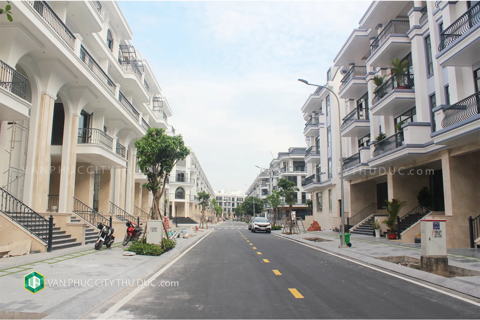 Bán gấp căn nhà thô hoàn thiện mặt ngoài hướng Bắc 7x22m, nhà mới xây ngay khu sầm uất giá 27,5 tỷ