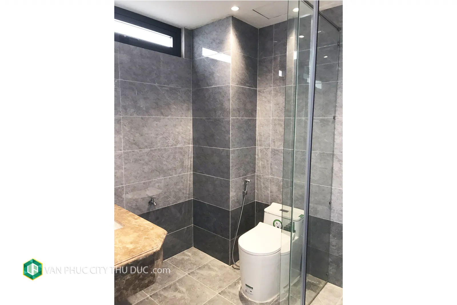 Cắt lỗ bán nhà hoàn thiện NT hướng Nam 6x17m, nội thất Cao Cấp ngay khu sầm uất giá 19,5 tỷ