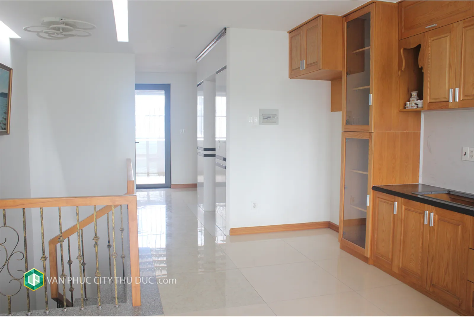 [CHỦ BÁN GẤP] nhà hoàn thiện NT hướng Đông Nam 5x21.5m, đường rộng 20m giá chỉ 23 tỷ