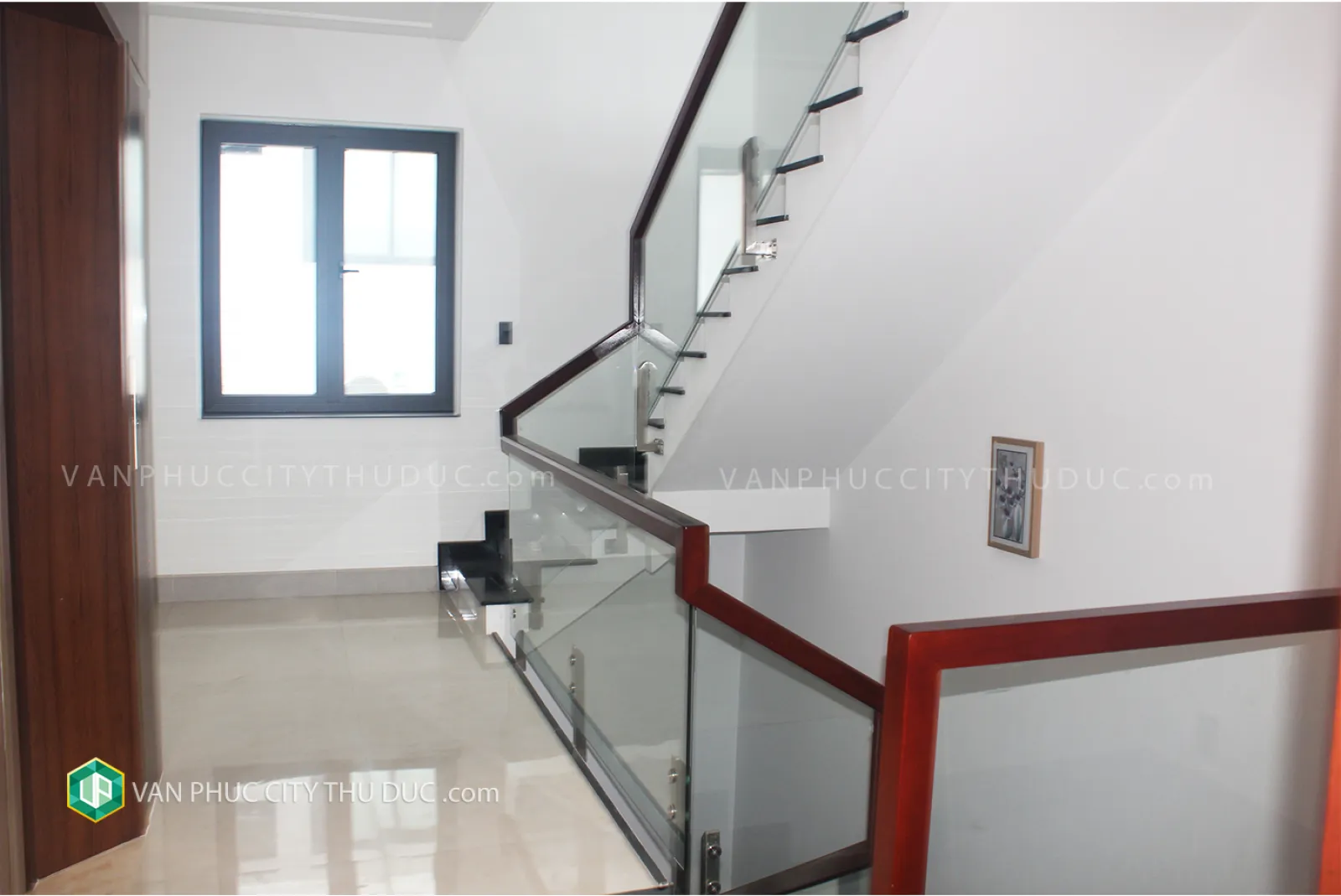 Chính chủ cho thuê Shophouse Nguyễn Thị Nhung hướng Bắc 5x20m, full nội thất trục thương mại chính giá 53 triệu