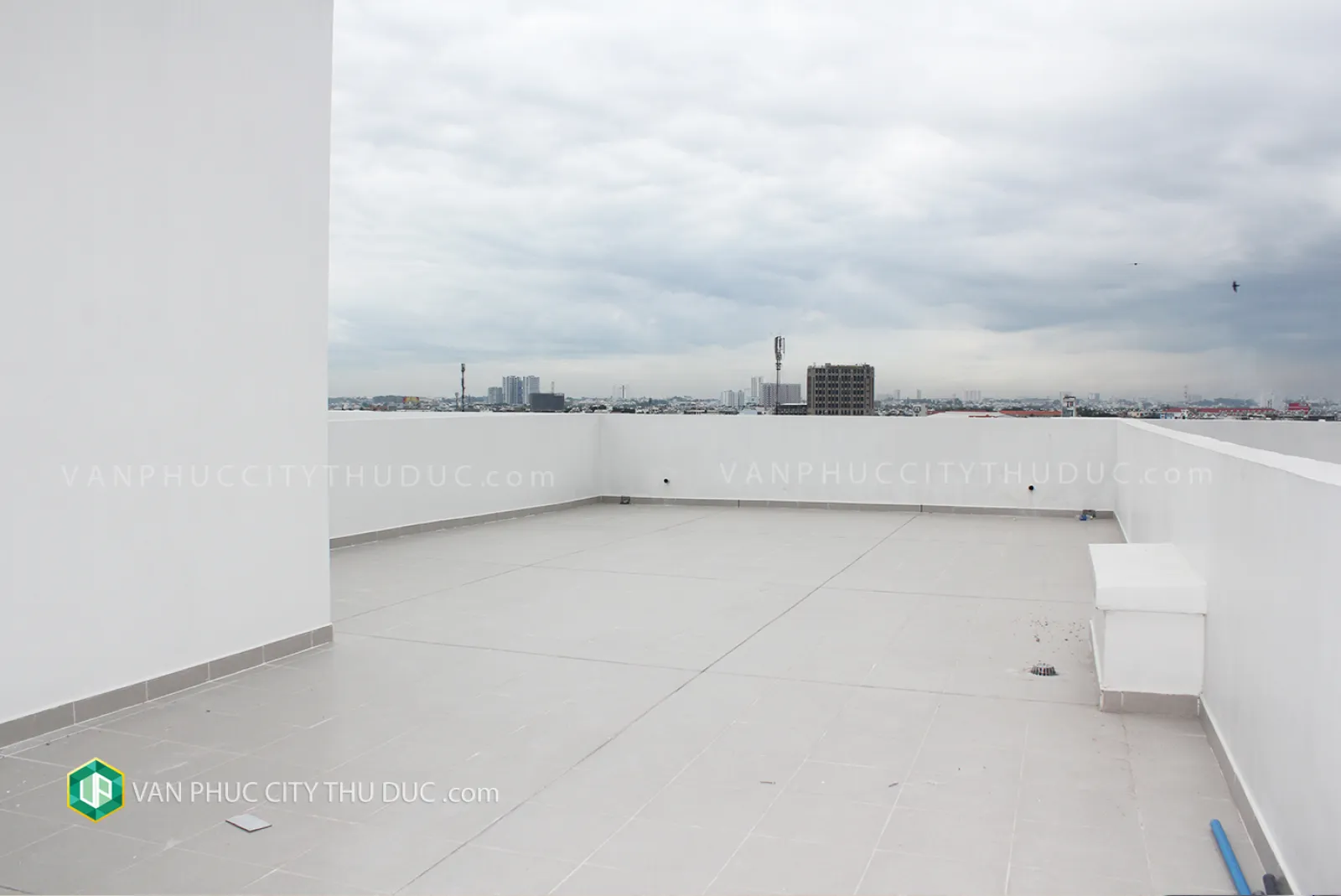 Chính chủ cho thuê từng tầng làm văn phòng hướng Đông Bắc 7x21m, nội thất cơ bản giá 18 triệu