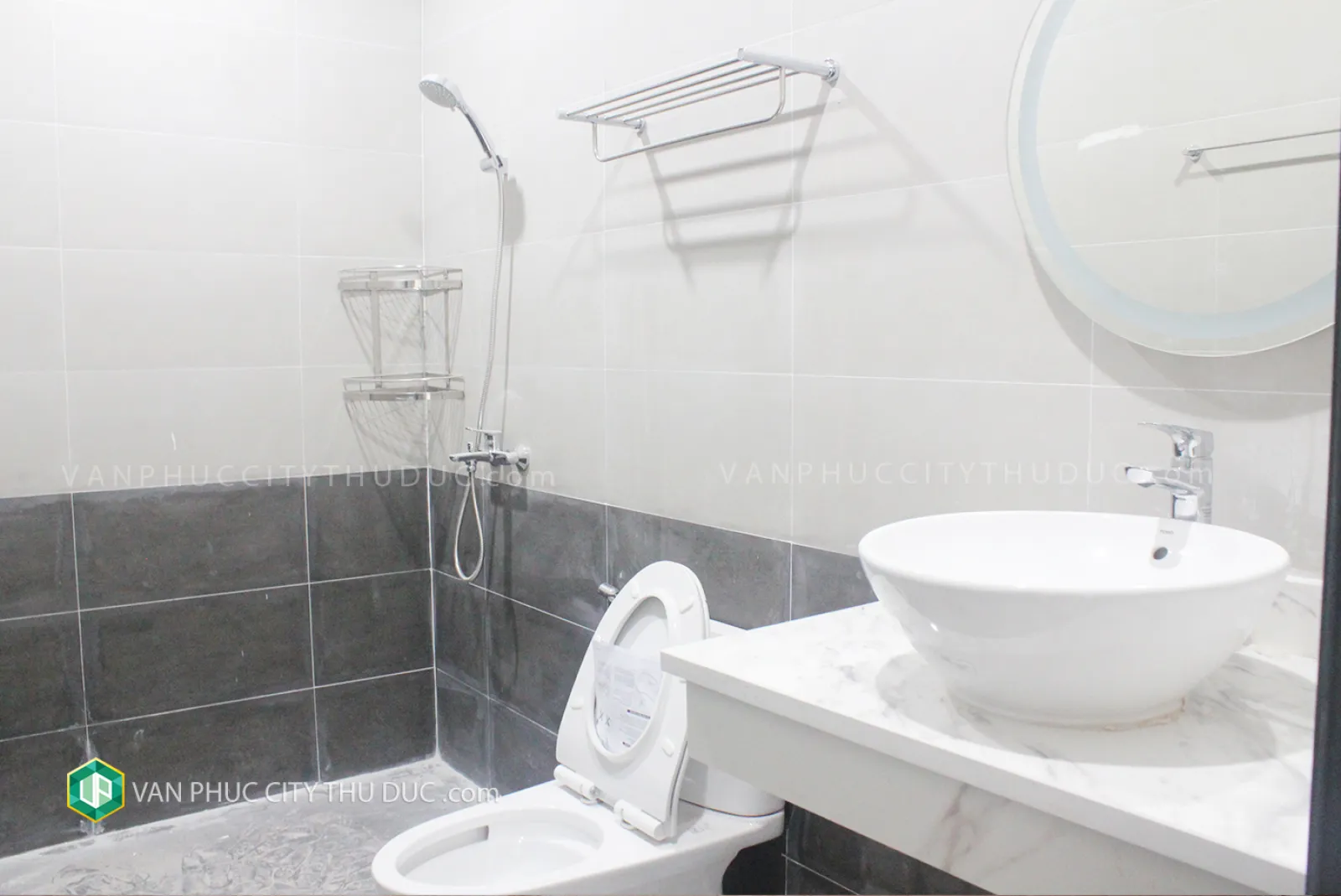 Cho thuê  Hầm, trệt, Tầng 1 làm văn phòng, đường rộng 20m, full nội thất giá 28 triệu