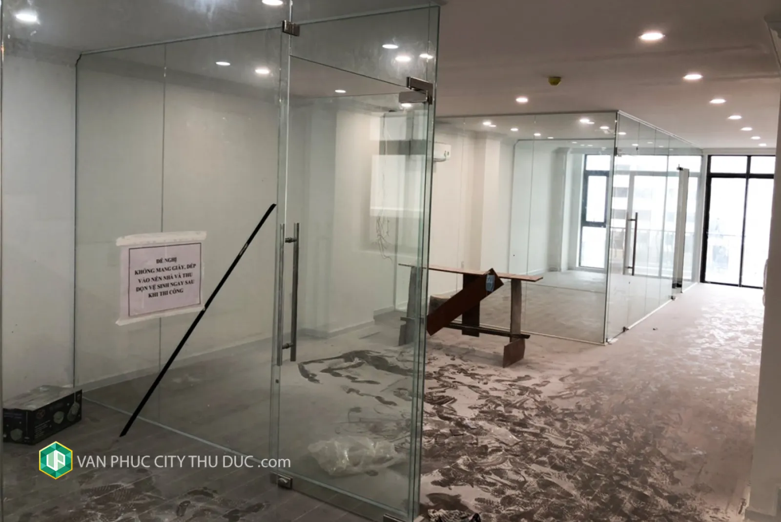 Cần cho thuê từng tầng làm văn phòng hướng Bắc 7x21m, full nội thất ngay khu sầm uất giá 24 triệu