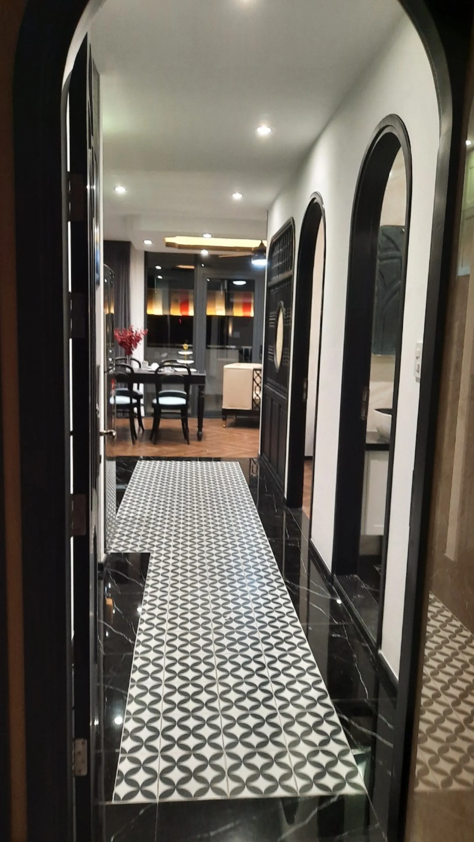 Cho thuê Căn hộ Vạn Phúc nội thất Cao Cấp ngay khu sầm uất giá chỉ 14 triệu