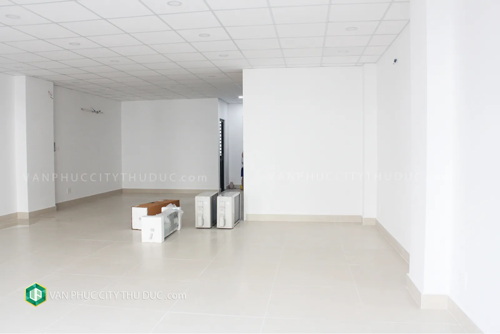 Cho thuê Tầng 2 nhà 7x19m, gần Vietcombank giá cực rẻ 18 triệu