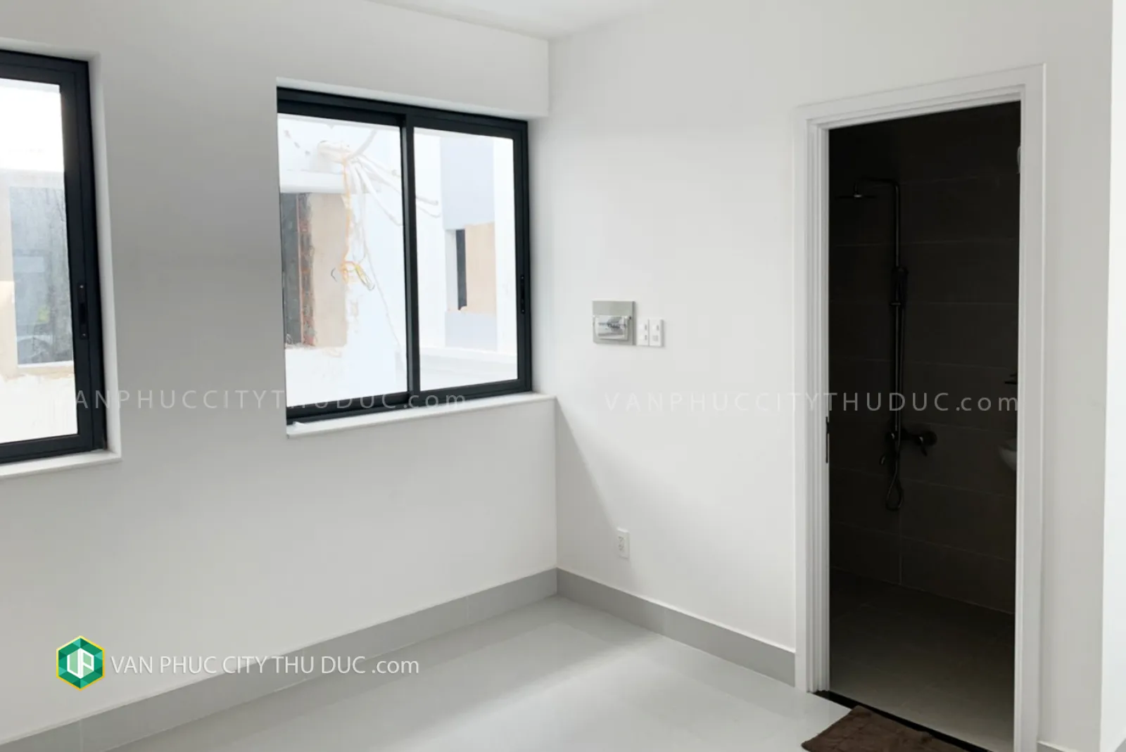 Cho thuê giá rẻ TẦNG 1 làm văn phòng 7x20m, gần kề Kênh Sông Trăng giá 21 triệu