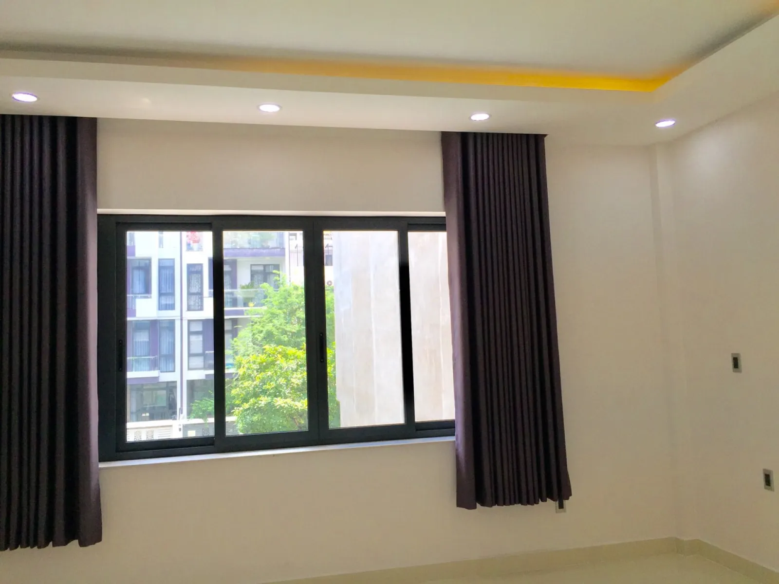 Cho thuê Nhà Vạn Phúc Thủ Đức hướng Nam 6x20m, nhà mới xây view công viên giá 48 triệu