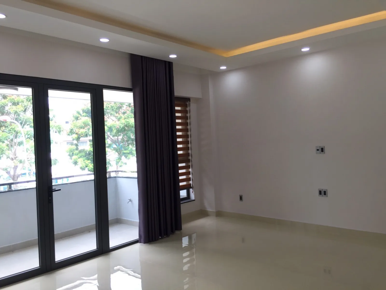 Cho thuê Nhà Vạn Phúc Thủ Đức hướng Nam 6x20m, nhà mới xây view công viên giá 48 triệu