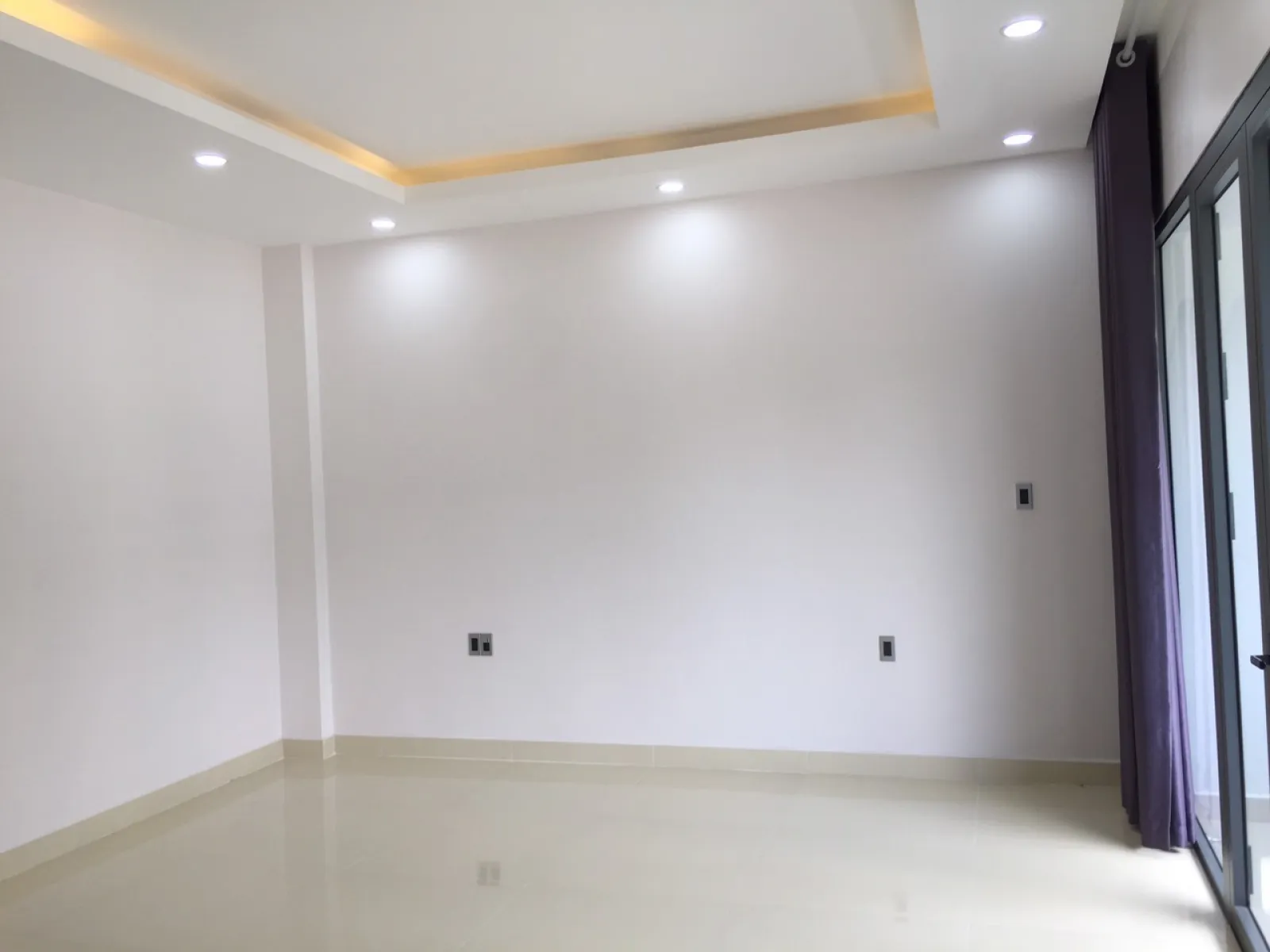 Cho thuê Nhà Vạn Phúc Thủ Đức hướng Nam 6x20m, nhà mới xây view công viên giá 48 triệu