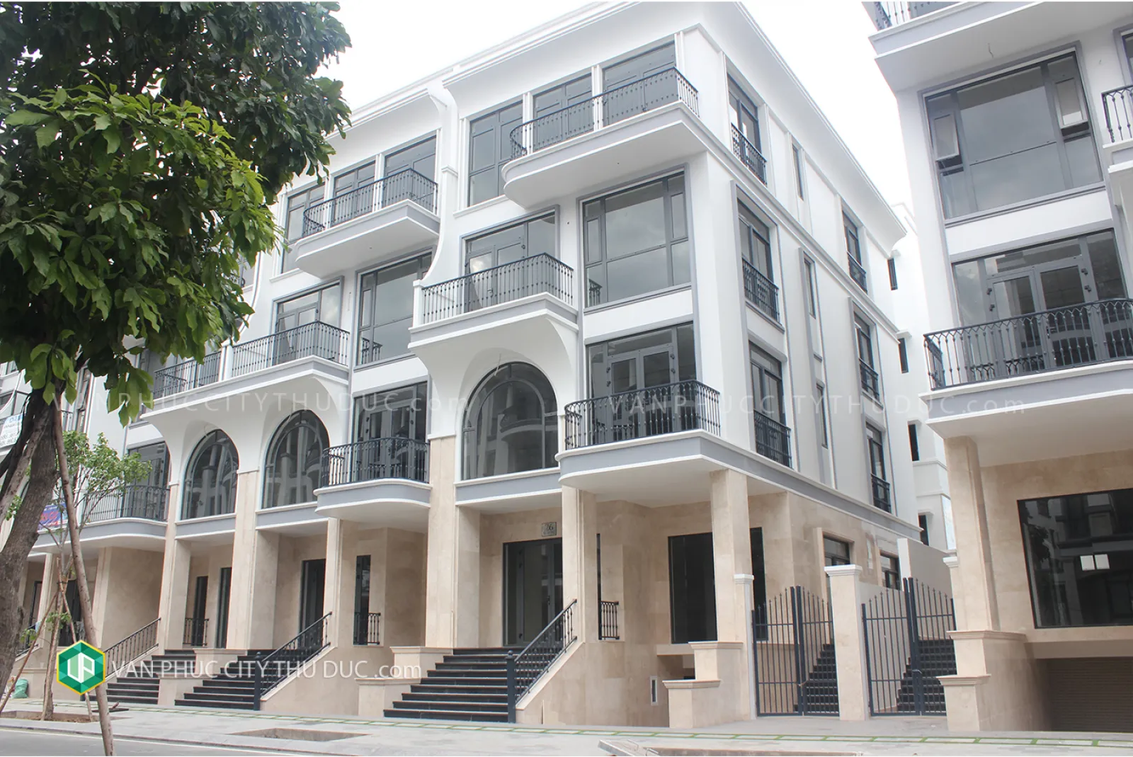 [CHỦ BÁN GẤP] Nhà thô hoàn thiện mặt ngoài 7x20m, hẻm xen kẹt thoáng mát gần công viên giá cực rẻ 27,5 tỷ