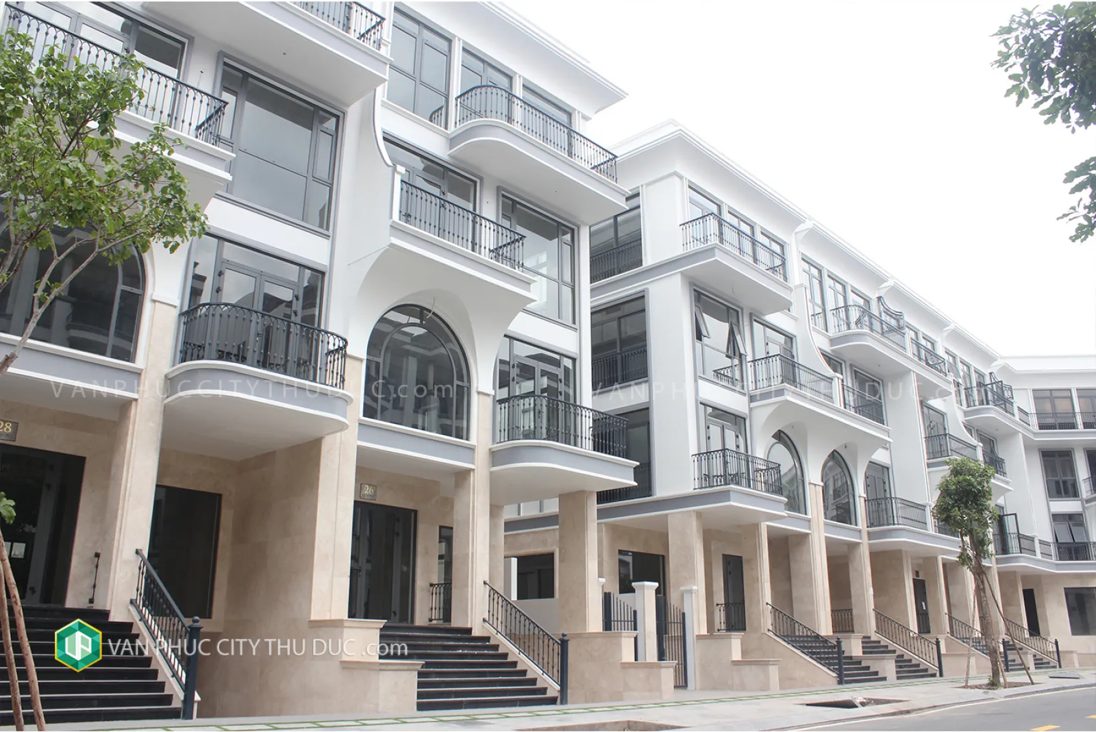 [CHỦ BÁN GẤP] Nhà thô hoàn thiện mặt ngoài 7x20m, hẻm xen kẹt thoáng mát gần công viên giá cực rẻ 27,5 tỷ