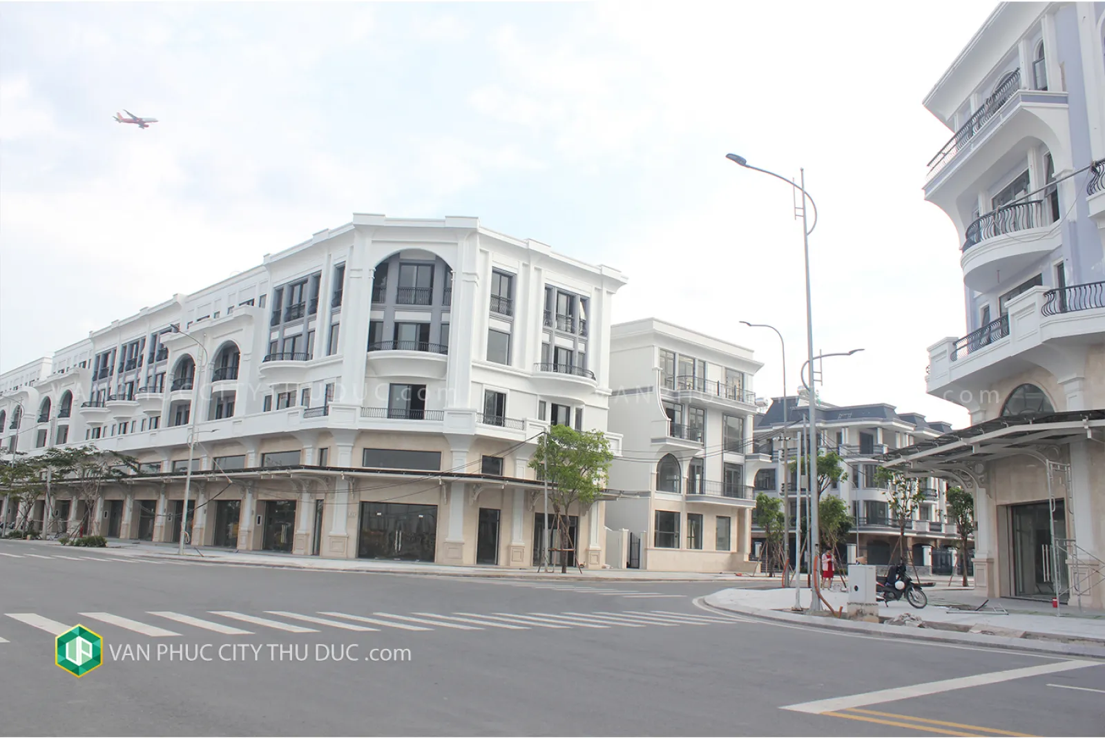 Chuyển nhượng gấp Shophouse phố đi bộ, mặt tiền Đinh Thị Thi 7x22m, giá 47 tỷ