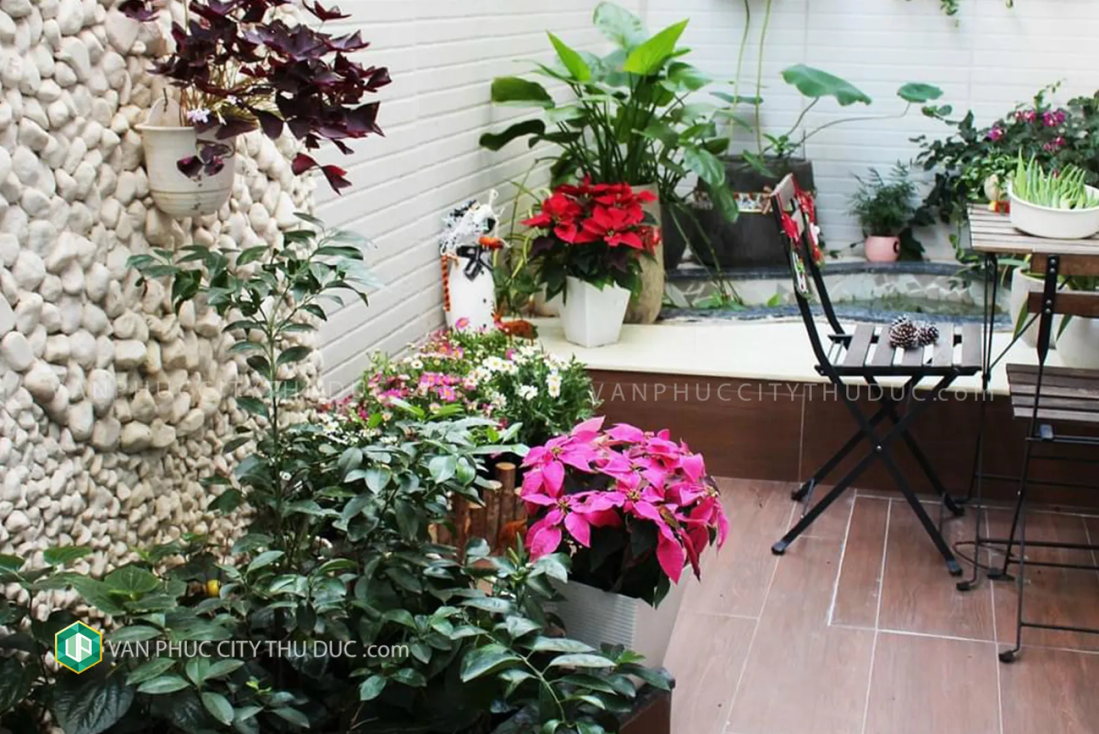 Dư chỗ cho thuê Nhà Vạn Phúc Thủ Đức hướng Nam 6x20m, nội thất Sang Trọng gần hồ bơi giá 41 triệu