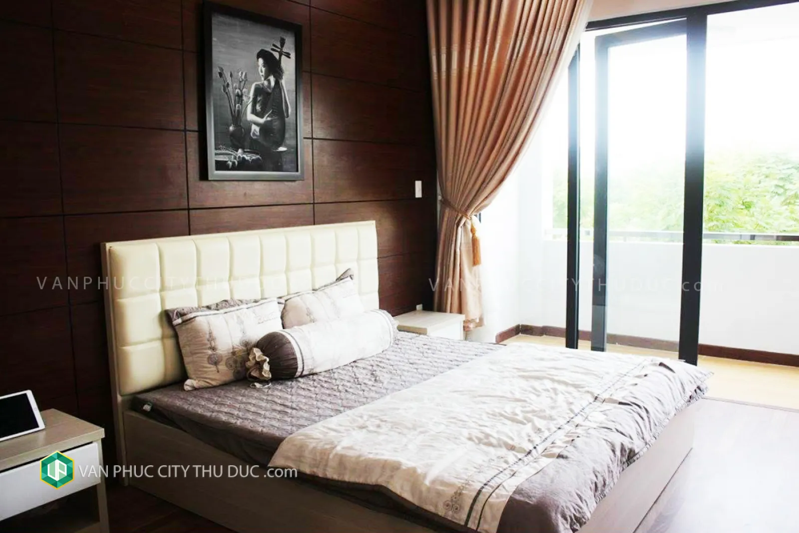 Dư chỗ cho thuê Nhà Vạn Phúc Thủ Đức hướng Nam 6x20m, nội thất Sang Trọng gần hồ bơi giá 41 triệu