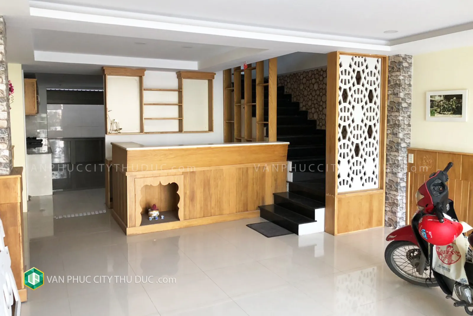 Giá siêu tốt Shophouse Nguyễn Thị Nhung hướng Bắc 5x23m, full nội thất trục thương mại chính giá 22,5 tỷ