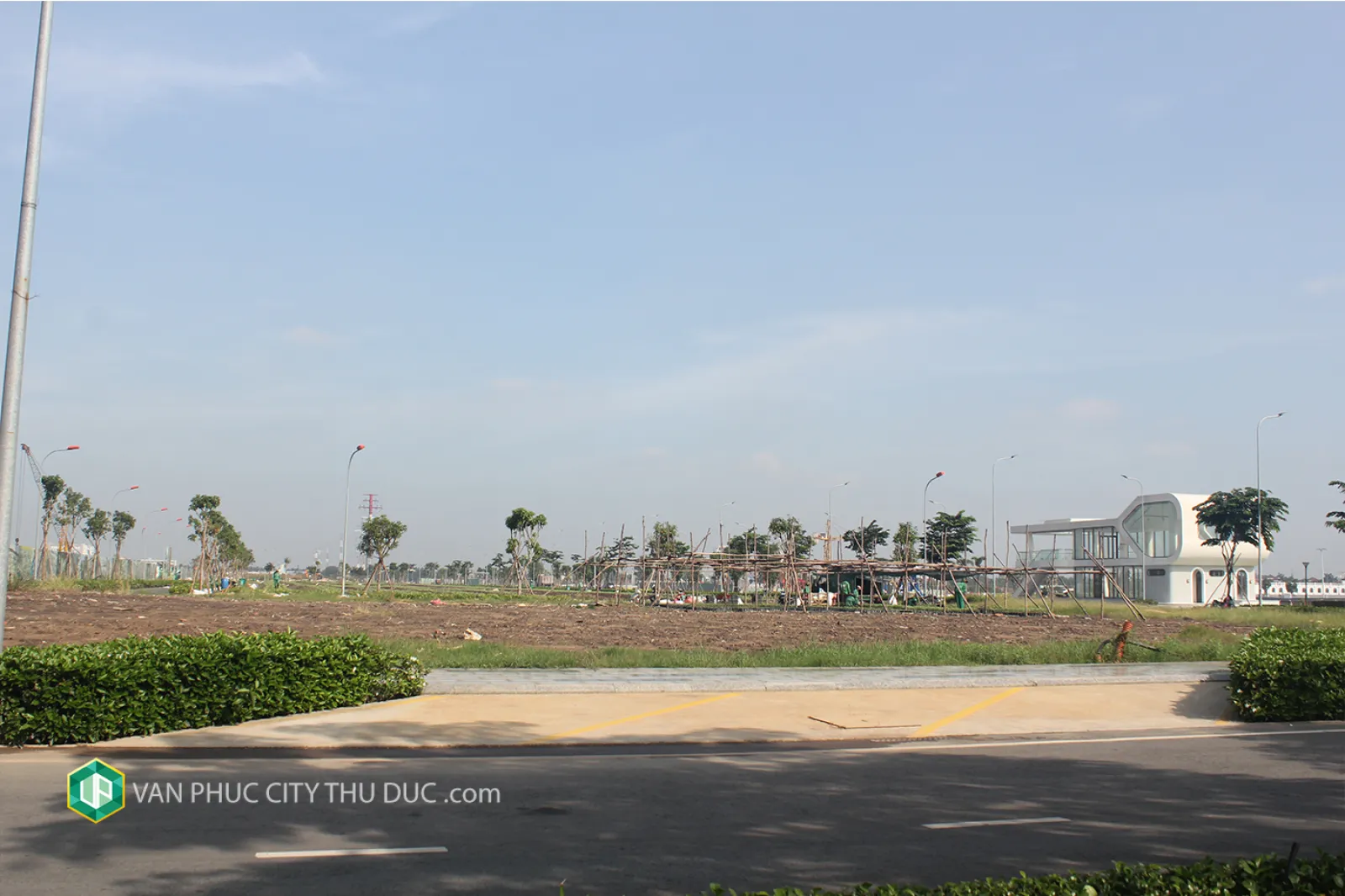 Cần bán Sunlake Shop Villas hướng Đông Nam 7x22m, đang xây dựng đối diện Kênh Sông Trăng giá 39 tỷ