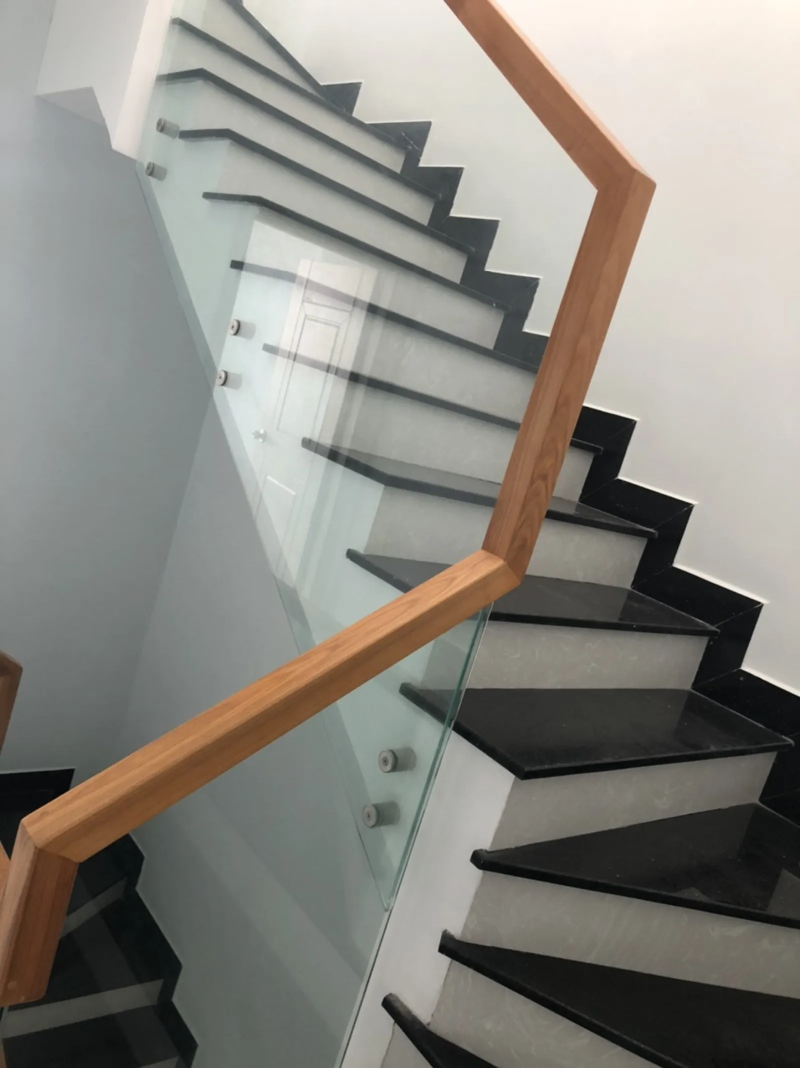 Nguyên căn nhà Vạn Phúc City 5x20m,  giá 35 triệu