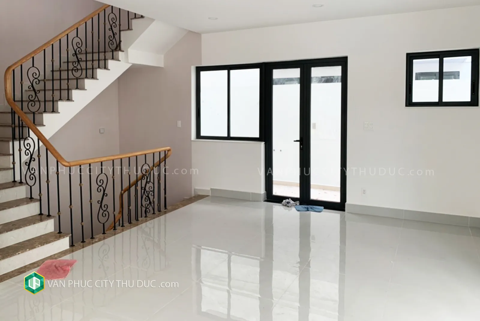 TẦNG TRỆT làm văn phòng, hướng Tây Bắc 7x19m ngay Kênh Sông Trăng giá 16 triệu