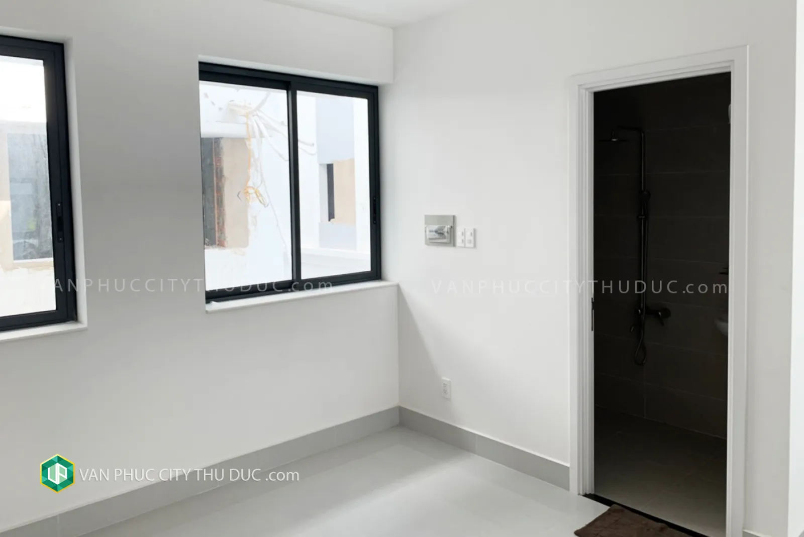 TẦNG TRỆT làm văn phòng, hướng Tây Bắc 7x19m ngay Kênh Sông Trăng giá 16 triệu