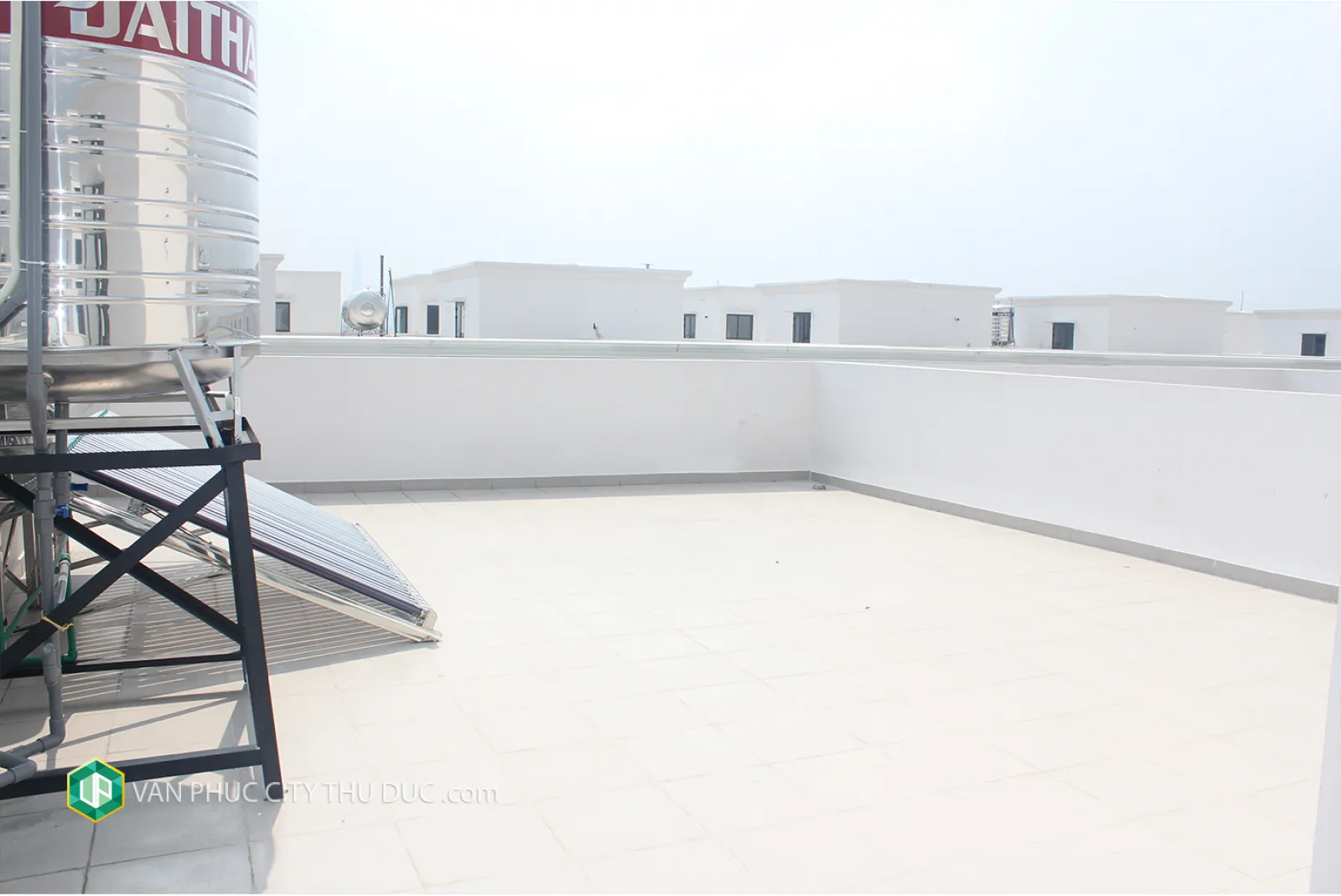 [CĂN HIẾM] Cho thuê nhà hoàn thiện, hẻm xen kẹt hướng Tây Nam 7x19m, full nội thất ngay kênh Sông Trăng giá chỉ 44 triệu