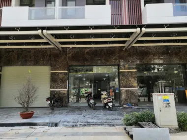 Chính chủ cho thuê Shophouse Nguyễn Thị Nhung 5x20m, 6 tầng giá chỉ 41 triệu