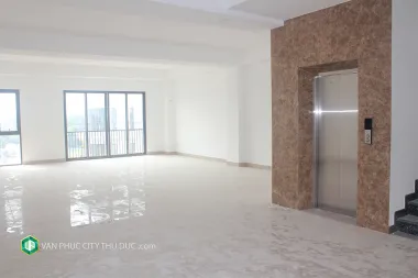 Cho thuê Văn phòng Vạn Phúc City hướng Đông Nam 7x19m, hoàn thiện nội thất gần kề Kênh Sông Trăng giá 51  triệu